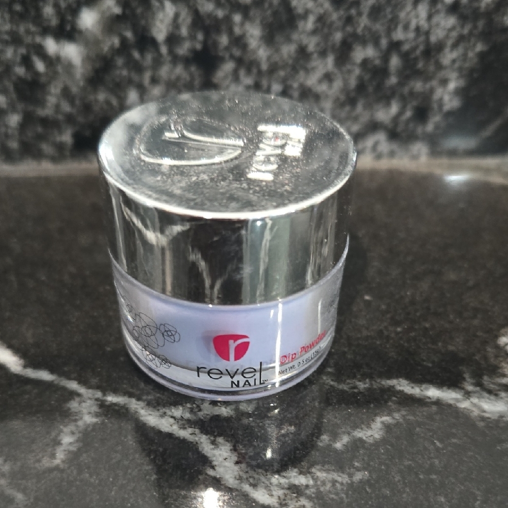 Dewdrop Revel Nail Dip Powder